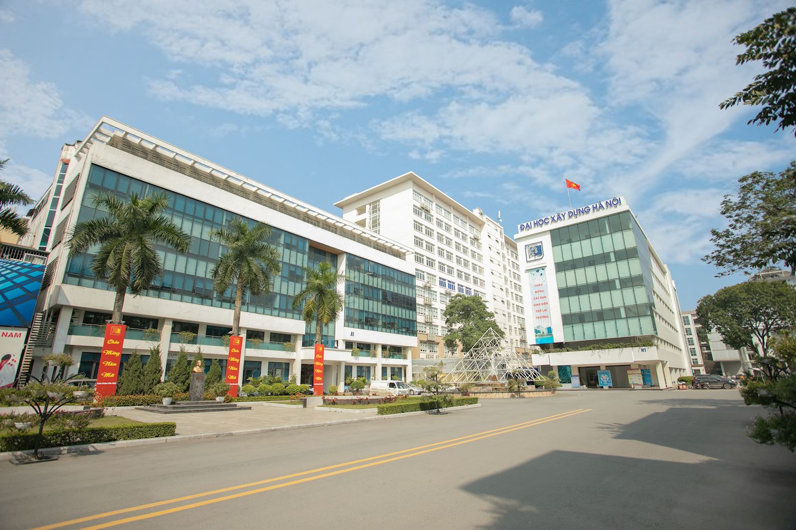 KHOA LÝ LUẬN CHÍNH TRỊ